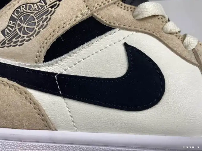 Mid -800 Air Jordan BQ6472 'Barely Orange' 1 0518